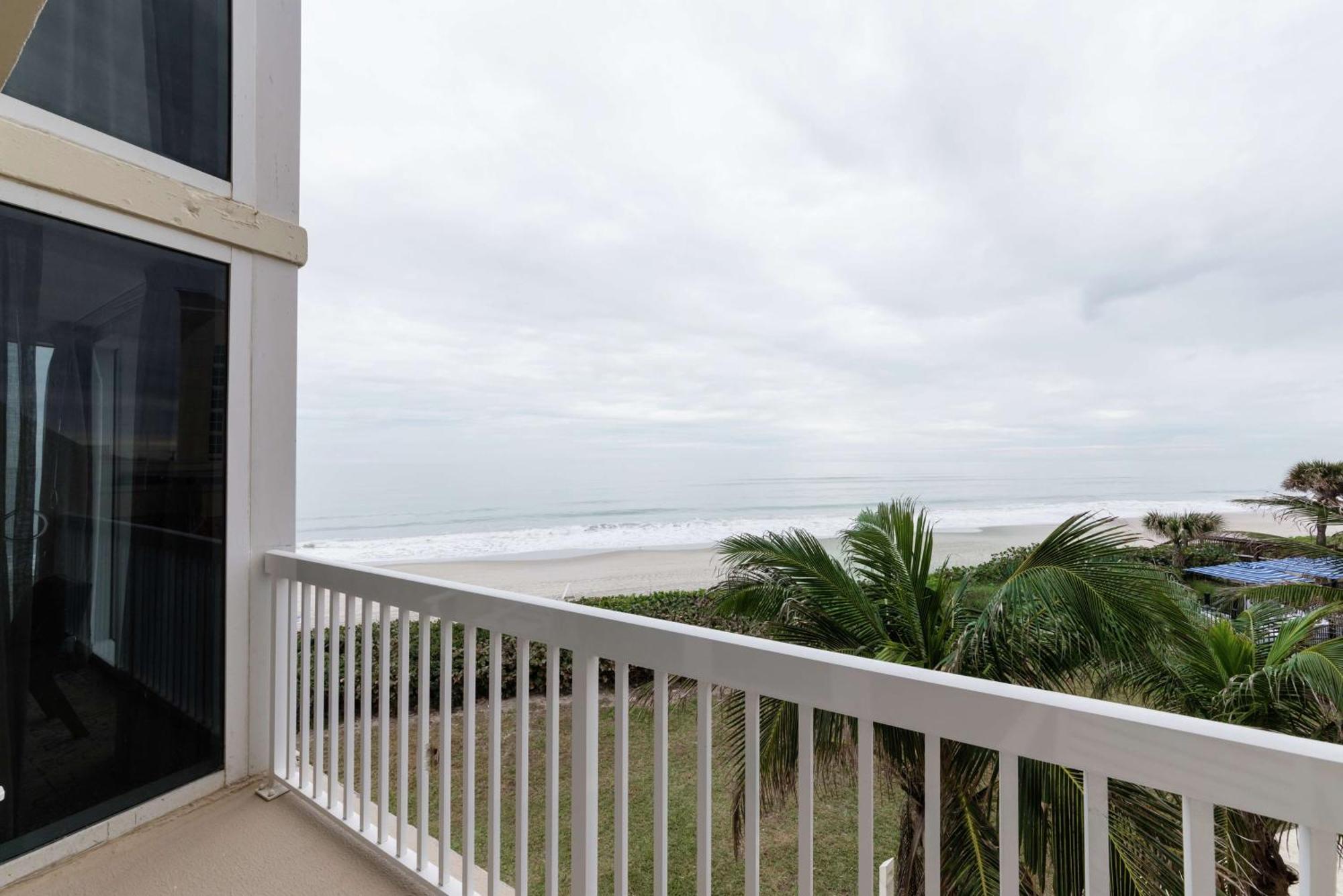 Hilton Melbourne Beach Oceanfront מראה חיצוני תמונה