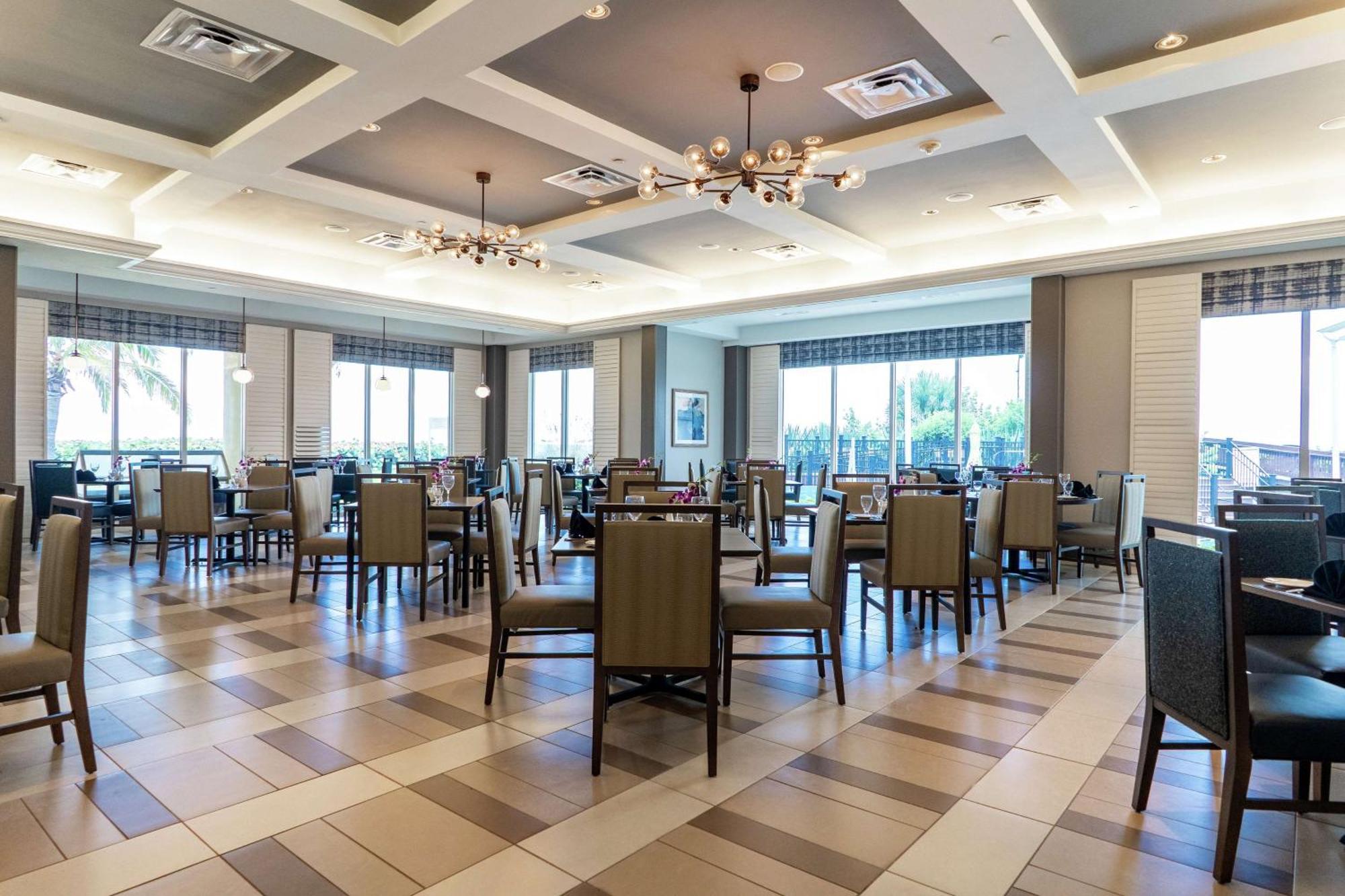 Hilton Melbourne Beach Oceanfront מראה חיצוני תמונה