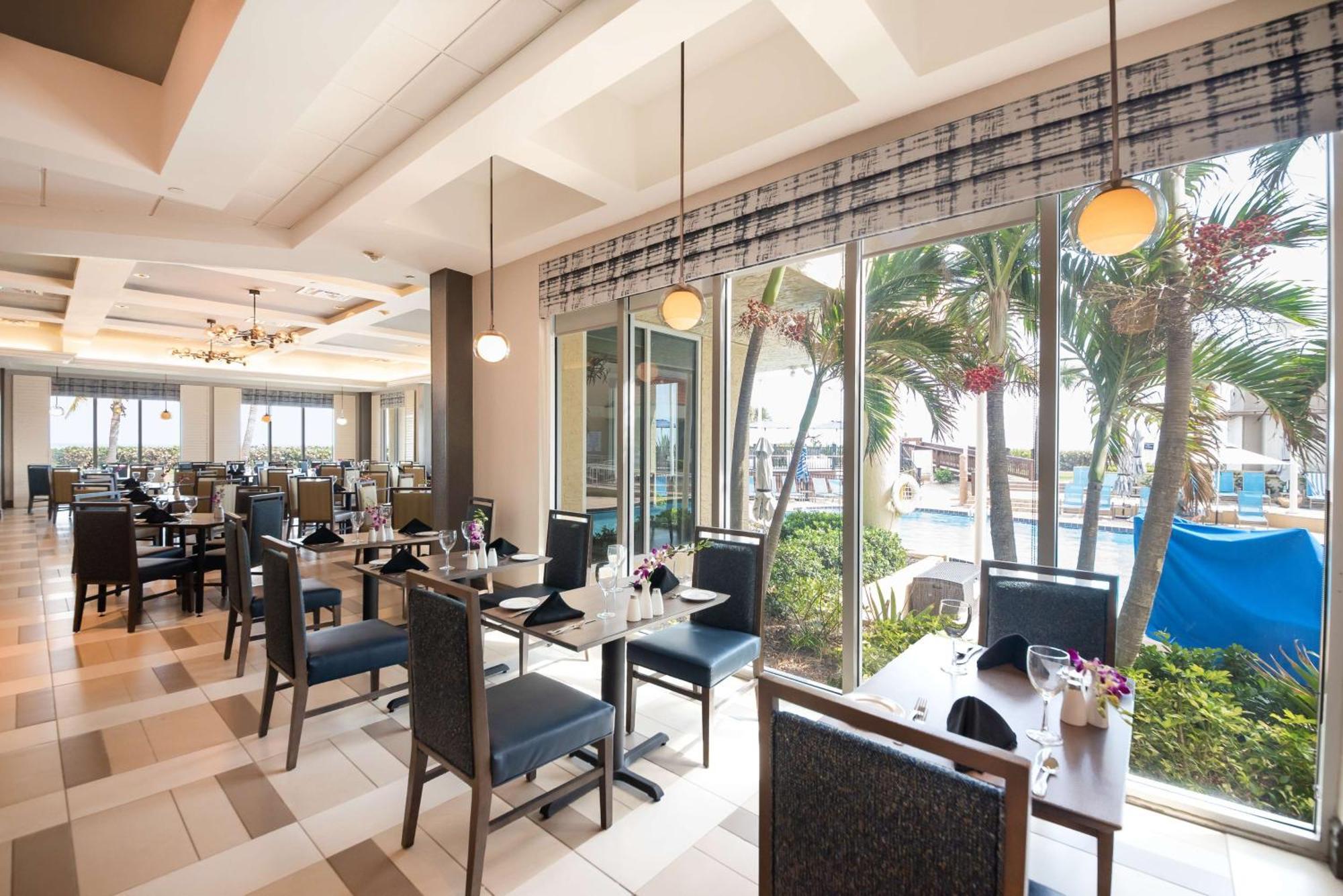 Hilton Melbourne Beach Oceanfront מראה חיצוני תמונה